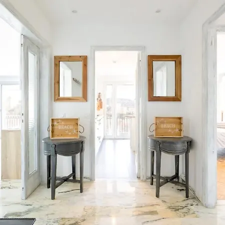 L'escale - Palace View With Terrace *