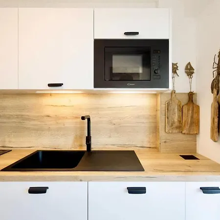 L'escale - Palace View With Terrace كان